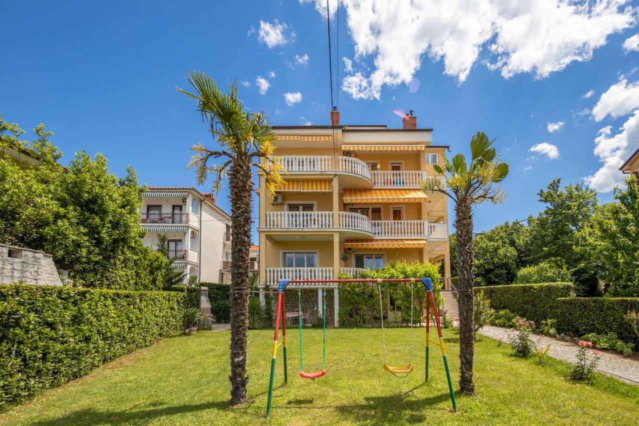 App Blue, Selce Apartment Exterior foto